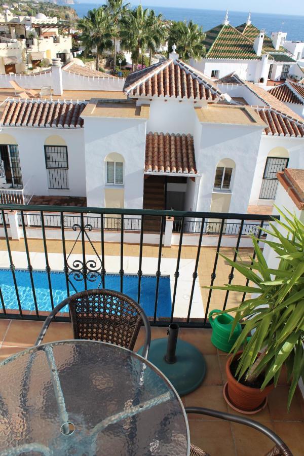 Playa Burriana, Tva Terasser, Havsutsikt, Pool Nerja Ngoại thất bức ảnh